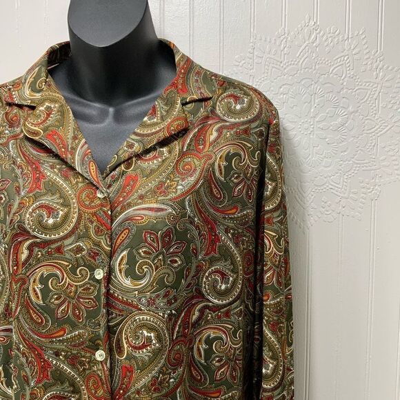 VINTAGE Queen Casuals Blouse - Picture 2 of 4